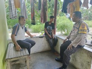 Bhabinkamtibmas Kel Majasari Kec Prabumulih Selatan sampaikan edukasi himbauan terkait kamtibmas