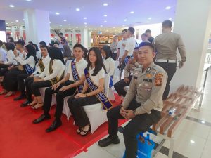 Duta Lalu Lintas Polres Prabumulih Tahun 2024 melaksanakan unjuk bakat di PTC Mal Kota Palembang