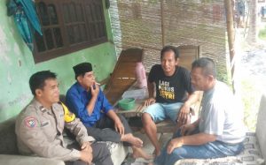 Menjalin Tali Silaturahmi dengan para Sesepuh, Polsek Kresek kunjungi Tokoh Masyarakat di Desa