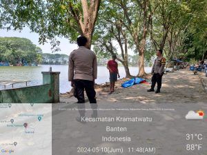 Bhabinkamtibmas Polsek Kramatwatu Polresta Serkot Jalin Kedekatan Lewat Sambang ke Masyarakat Desa Binaan