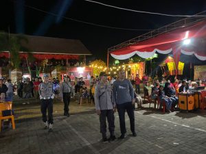 Polres Singkawang Lakukan Pengamanan Pemilihan Bujang dan Dara Gawai Dayak Naik Dango Ke-24 di Kota Singkawang