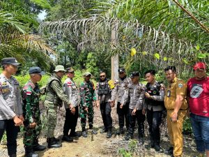 Sinergitas TNI-Polri-Masyarakat Diperbatasan Malaysia & Indonesia