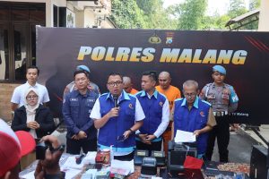 Polisi Bongkar Pungli Pembuatan Dokumen Kependudukan di Kabupaten Malang