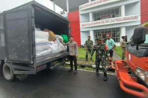Biro Logistik Polda Sulut Siapkan Kendaraan Truck Box Bawa Bantuan ke Sitaro