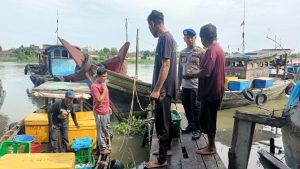 Sat Polairud Polres Tanjung Balai Sambangi Nelayan Berikan Pesan Kamtibmas