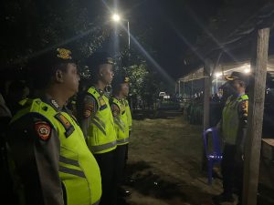 Polres Pali Gelar Pengamanan Pengajian dan Gema Sholawat Akbar Bersama Habib Ali Bin Hasan Baharudin di Desa Talang Bulang
