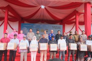 Baharkam Polri Gelar Baksos di Sulawesi Selatan: Ribuan Paket Sembako-Layanan Kesehatan
