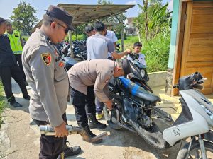 Razia di Sekolah, Polisi Potong dan Sita Knalpot Brong Milik Siswa di Ciwidey