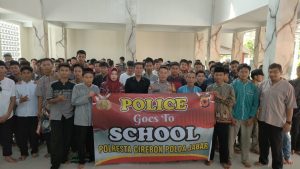 Antisipasi Kenakalan Remaja Polsek Paburan Polresta Cirebon Goes to School SMK Dwi Bhakti Ciledug Kab. Cirebon