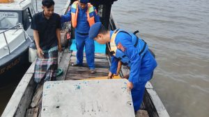 Tingkatkan Pencegahan Penyelundupan di Wilayah Perairan, Sat Polairud Polres Tanjung Balai Patroli Siang Sambangi Nelayan