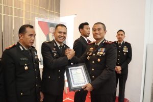 Berprestasi, Personel Polres Grobogan Raih Penghargaan dari Kapolres