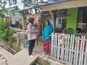 Bhabinkamtibmas Polsek Majalengka Kota Sambangi Warga di Kelurahan Tarikolot