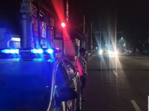 Cegah Gangguan Kamtibmas, Blue Light Patrol Polsek Tingkir Sambangi Perempatan Lampu Merah Terminal Salatiga