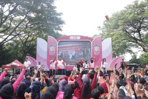 Gelar Jalan Sehat HUT Bhayangkara ke-78, Polres Kediri Sukses Hadirkan Ribuan Masyarakat di SLG