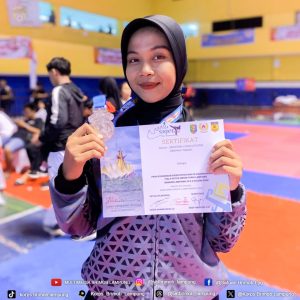 Polwan Brimob Lampung Raih Perak di Kejuaraan Karate Siger Open Championship 2024