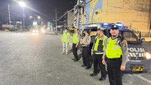 Patroli Blue Light Polsek Medan Barat Ciptakan Keamanan Malam Hari