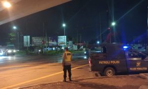 Tim Patroli Malam Polsek Pemulutan Antisipasi Kejahatan dan Tawuran di Jalan Lingkar Selatan dan Lintas Timur