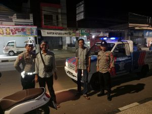 Berikan Rasa Nyaman, Polsek Banjarsari Polres Ciamis Patroli Biru di Obvit Kecamatan Banjarsari