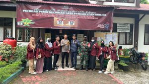 Bhabinkamtibmas Kelurahan Manggar Baru Ajak Mahasiswa KKN Universitas Mulia Balikpapan Berkontribusi untuk Masyarakat