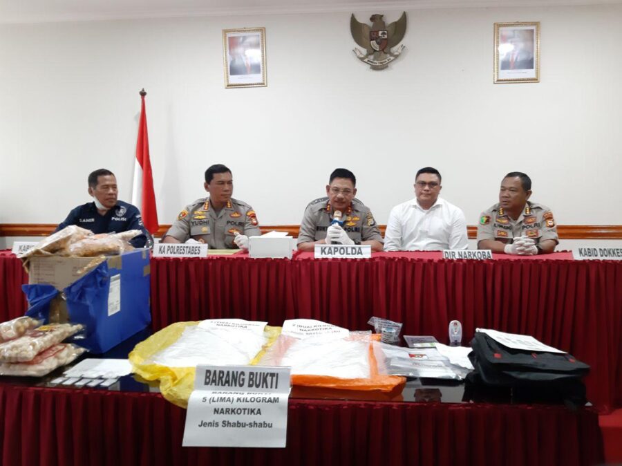 Kapolda Sulsel Rilis Pengungkapan 5 Kilogram Sabu oleh Polrestabes Makassar