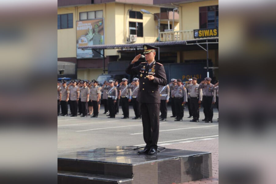 Kapolrestabes Medan Pimpin Upacara Peringatan Hari Pahlawan